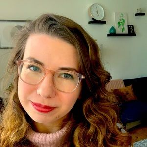 Meet your Posher, Emma